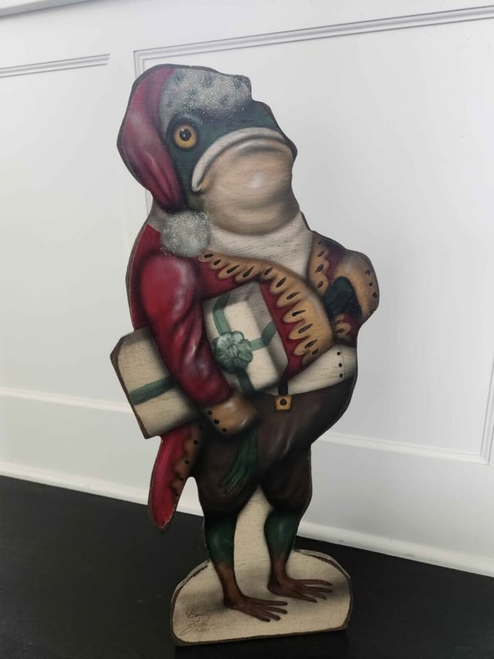 Mark Roberts - Christmas Santa Frog- 27"H x 7"D x 12"W - Picture 6 of 6